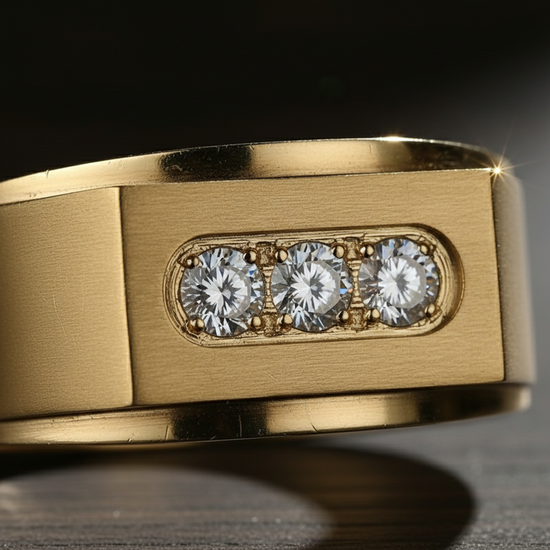 Super close-up of gold ring