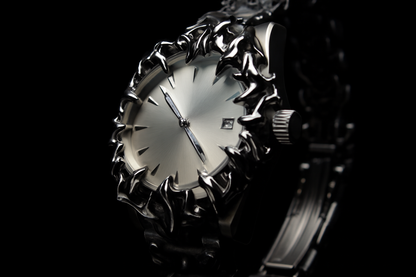 45-degree angle view with dimensional spikes